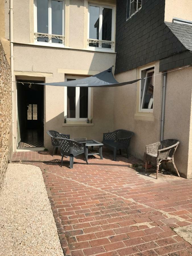 Appartement Au Coeur De Vendome Luaran gambar